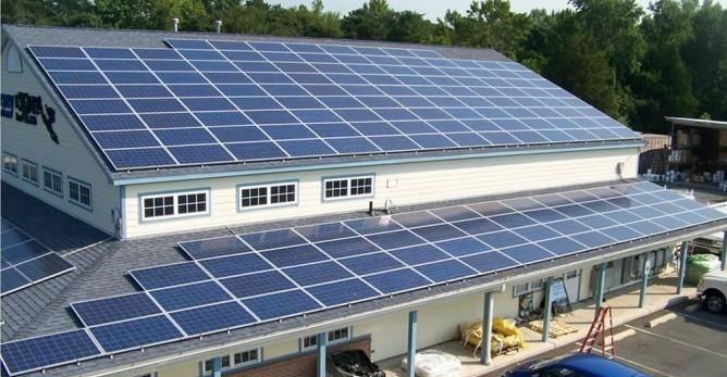 how much should a 389.6kw roof mount solar system cost